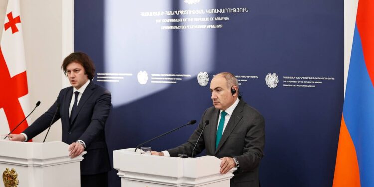 Փաշինյանը աշխատանքային այցով կմեկնի Վրաստան