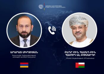 Արարատ Միրզոյանը հեռախոսազրույց է ունեցել Օմանի ԱԳ նախարարի հետ