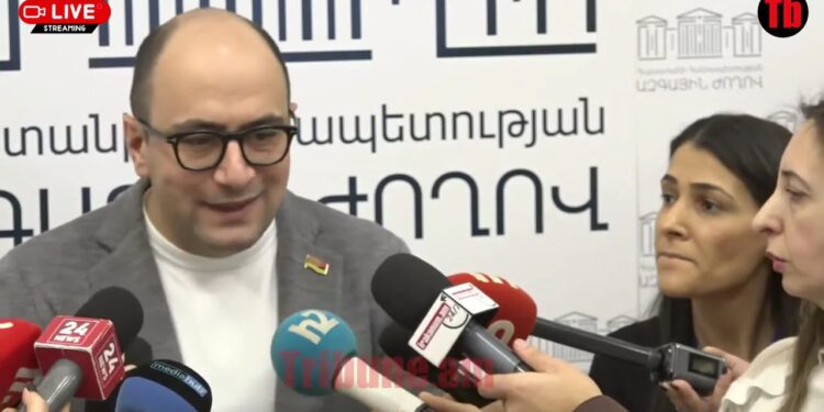 Ալեն Սիմոնյանի կալիբրը չի ներում նախագահ Սարգսյանին խորհուրդ տալ. Մամիջանյան