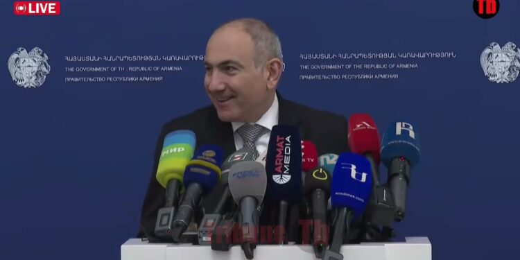 Էլ ի՞նչ օլիգարխների դեմ եք պայքարում, եթե օլիգարխներ չկան. Փաշինյանի պատասխանը