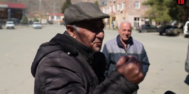 Էդ ի՞նչ ա, քֆուր տան, շշով խփեն, իրար ծեծեն Ազգային ժողովում, հո լակոտ չեն. ագարակցիներ