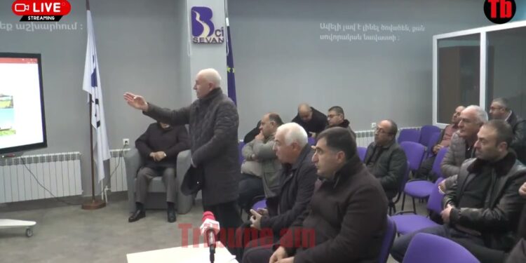 Սաղ ծառերը կտրեք, մեզ ծառ պետք չի, Սևանի դարդը մերն է ու չայկաներինը