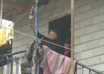 Ճակատենը դատարկվել ա, մի քանի տուն ենք, մարդ չկա․ Հրանուշ տատ