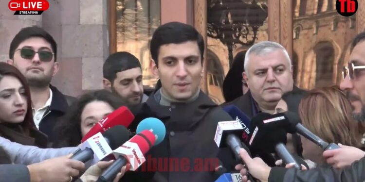 Մի դարձեք բոլշևիկներ ու Պետրոս գետադարձներ, սա մեր անկախության հարցն է