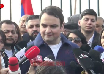 Ո՞նց ենք ընտրողների բերելու Ռուսաստանից, ավտոբուսներո՞վ, գնացքո՞վ. Նարեկ Կարապետյան