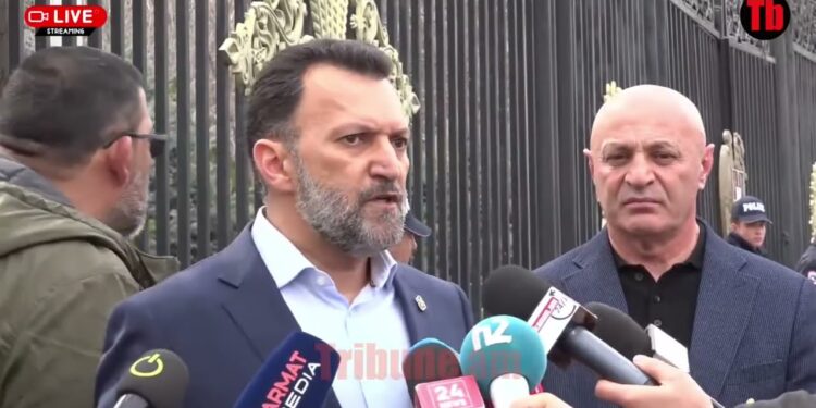 Պետականությունը սարքել են դոշի բրոշկա ու ման են գալիս, ուրախ ավտոբուսի փոխարեն զեկույցը հրապարակեք