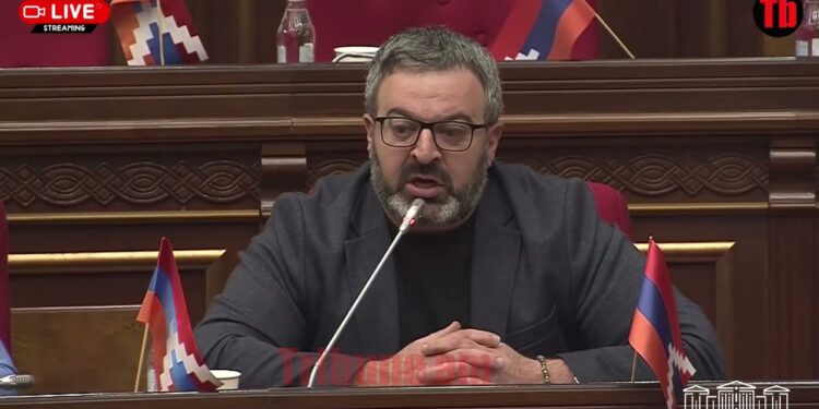 Վարչապետի դեմ բարեվարքության վերաբերյալ գործ հարուցելու համարձակություն ունե՞ք․ Դանիելյան