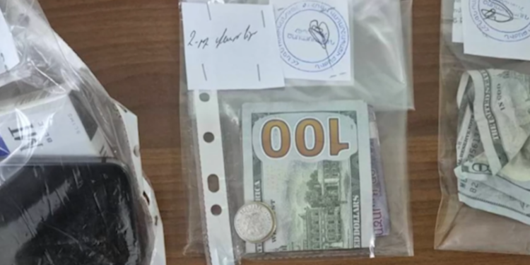 Էջմիածնում կաշառքի առաջարկ՝ վարորդը բերման է ենթարկվել