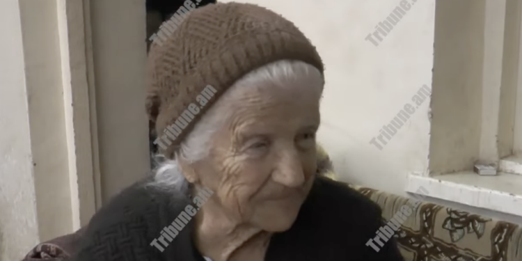 Գիշերը կրակում էին, ես էլ մենակ, ասեցի՝ մեռնեմ, ապաստարան չեմ գնա, դուրս եկա բալկոն. շիկահողցի