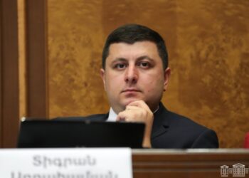 Տիգրան Աբրահամյանը այցելել է ՀՀ-ում Իրանի դեսպանատուն՝ ցավակցություն հայտնելու