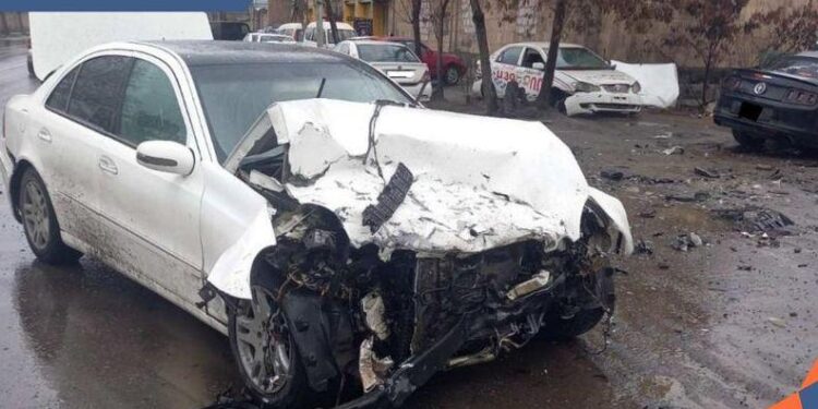 Վթար Երևանում․ երեք մարդ տեղափոխվել է հիվանդանոց