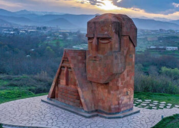 «Մենք ենք մեր սարերը» հուշարձանը կանգնած է ոչնչացման իրական վտանգի առաջ. Ավանեսով