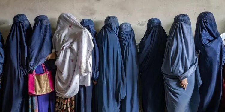 Աֆղանստանում խստացրել են կանանց դրես-կոդը