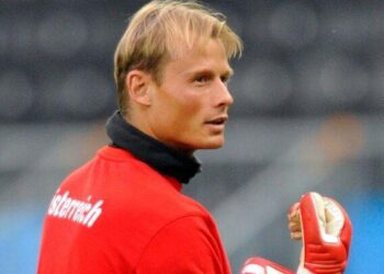 «Արսենալի» և «Յուվենտուսի» նախկին դարպասապահը մահացել է ավտովթարից