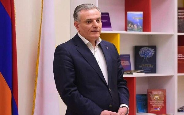 «Խաղաղության օրինակ»՝ ցեղասպանության և տեղահանության ֆոնին․ Զաքարյանը՝ Էրդողանին