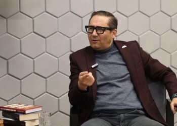 ՎԱՏ ԼՈՒՐ. թուրքը չի մոռանում՝դուք հայ եք, թուրքի ոտքը պաչելով ոչ ոք չի փրկվել. Արման Աբովյան