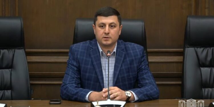 Սահմանին դեպքեր չեն արձանագրվում, որովհետև ընդունել եք ադրբեջանական օրակարգը․ Տիգրան Աբրահամյան