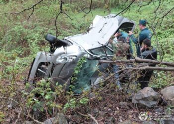 Մեքենան գլորվել է ձորը․ վարորդի կյանքին վտանգ չի սպառնում