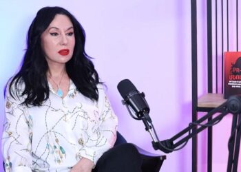 Սա պոռնոգրաֆիա է. Գագո՛, կարո՞ղ ա իշխանությունը փոխվի, անունդ փոխես Սամվել. Նաիրա Զոհրաբյան