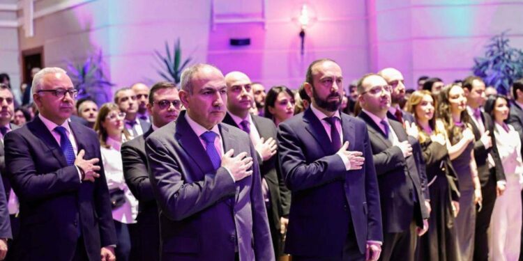 9.5 մլն դրամ ծախսել են, որից 4.5 մլն-ն՝ կերել. «Հրապարակ»