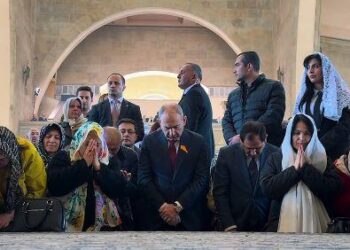 Վարչապետը մասնակցել է Սուրբ Հարության պատարագին Երևանում