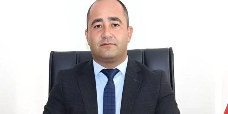 Սկանդալ Ադրբեջանում. պատգամավորը պատուհանից ցատկել է՝ փախչելով ծանոթուհու ամուսնուց