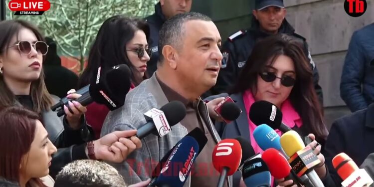 Ու՞մ խղճին ա մնալու․ Դավիթի մայրիկի ինքնազգացողությունը վատացավ