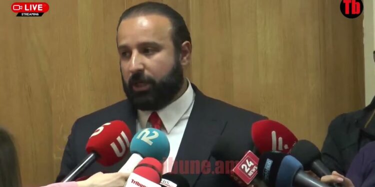 Մեր տղերքը շաբաթը մեկ են լողանում, դե թող ՊՆ ղեկավարներն էլ շաբաթը մեկ լողանան. Հայկ Սարգսյան