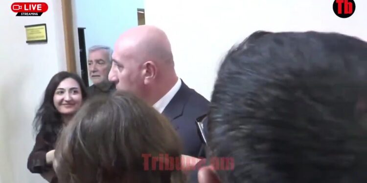 Չլողացած զինվոր մենք չունենք. ՊՆ փոխնախարար