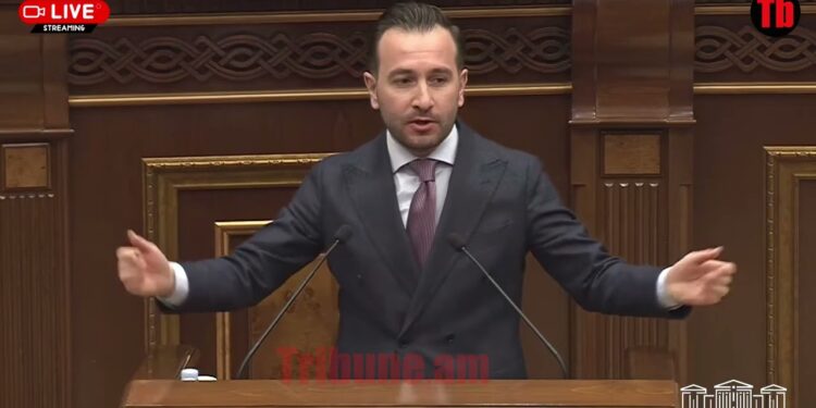 Պերաշկին հանենք՝ դուք կքանդվեք. Կոնջորյանը՝ընդդիմությանը