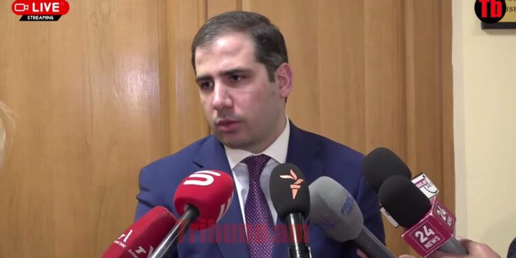 Ո՞նց եք բոմժ սարքելու Սամվել Կարապետյանին