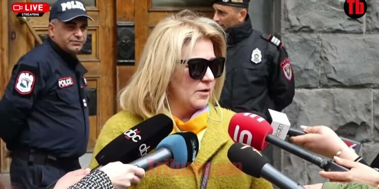 Հանցագործին պիտի տարբերեք, 18 տարեկան երեխա է. անծանոթ մայրը նստացույց է անում