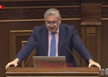 Դուք Մովսեսը չեք, Փաշինյան, ավետյաց երկիր չեք բերել, դուք Իվան Սուսանինն եք. Արթուր Խաչատրյան