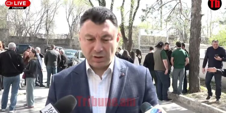 Բլեֆ է, պետք է չքվեարկել Փաշինյանի օգտին, որ չլինի պատերազմբ ու կապիտուլյացիա. Շարմազանով