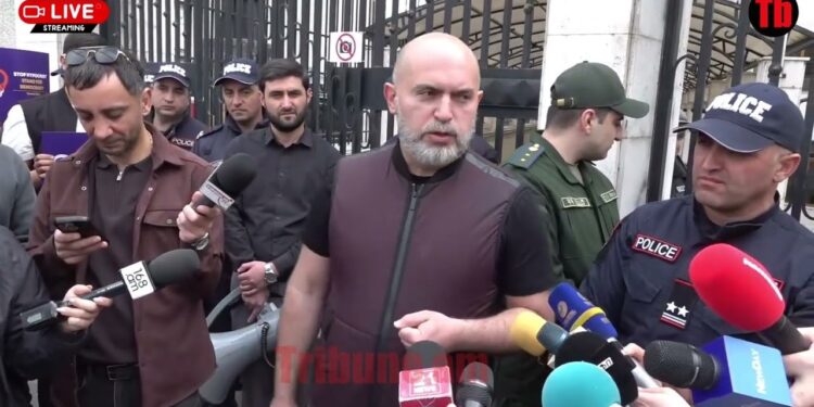 80 հոգուց վախենում են, աչքերիս մեջ նայելու ժամանակը գալու է․ Աշոտյան