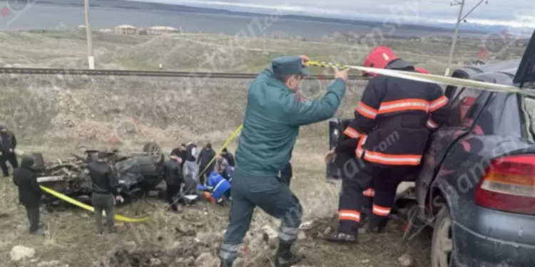 Շիրակի ողբերգական վթարի զոհերից 5-ը մի ընտանիքից են