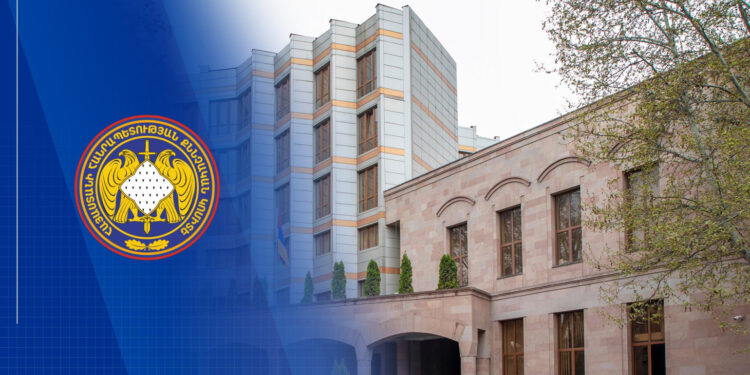 Ընտանիքի անդամները նյութապես շահագրգռել են մի խումբ անձանց՝ «Ուժեղ Հայաստան» դաշինքի հավաքին մասնակցելու նպատակով. հարուցվել է հանրային քրեական հետապնդում