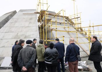 Հայաստանում կա՞ արդյոք դատավոր կամ դատախազ․․․ Դեմոյանը պահանջում է իրավական գնահատական