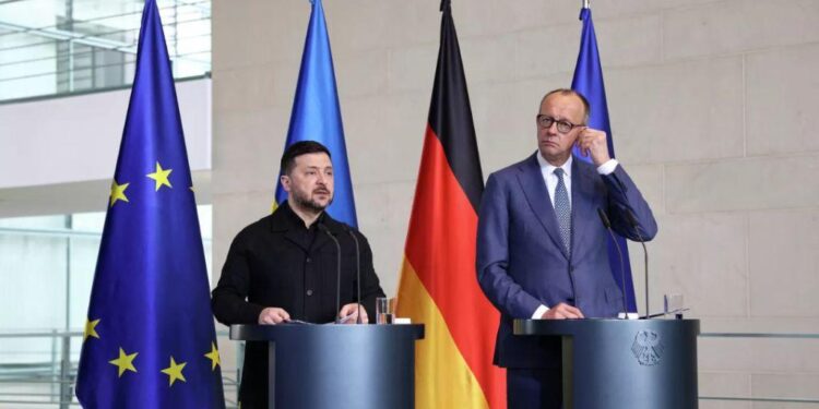 Գերմանիայում հարձակվել են Զելենսկու վրա՝ Մերցի հետ հանդիպման ժամանակ տեղի ունեցածի պատճառով