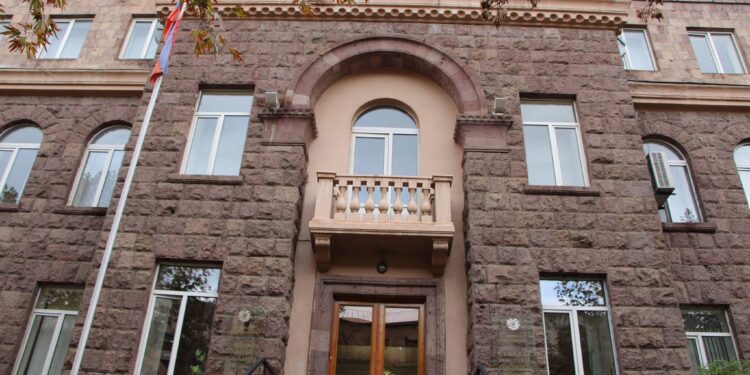 Կենտրոնական ընտրական հանձնաժողովը հիշեցրել է հայտարարագրերի ներկայացման ժամկետի մասին