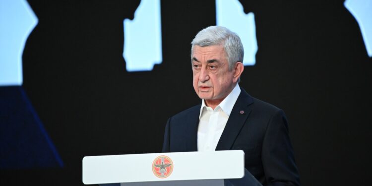 Սերժ Սարգսյանը շնորհավորական ուղերձում կոչ է արել ընտրություններում «ոչ» ասել գործող իշխանություններին