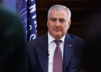 Սամվել Կարապետյանը շնորհավորել է Ռուբեն Վարդանյանին ծննդյան կապակցությամբ