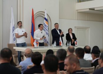 «Ուժեղ Հայաստան»-ը Ագարակում ներկայացրել է Սամվել Կարապետյանի ծրագրերը