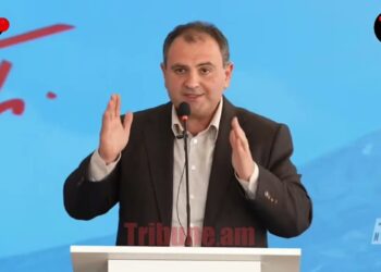 Յուրաքանչյուր տղամարդ, երբ ուզում է խաբել կնոջը, հետը գիշեր անցկացնել,5 անգամ ասում է՝սիրում եմ քեզ