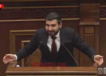 Թեժ վեճ. Օհանյա՛ն, խի՞ չես ասում, որ տղեդ տարօրինակ վիրավորում ա ստացել