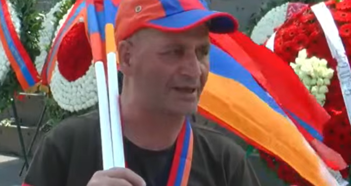 Մե՜րն ա, Արցախը մե՜րն ա. քաղաքացին բանաստեղծություն նվիրեց Արցախին