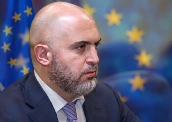 Քաղաքական միրաժ. Աշոտյանը՝ Փաշինյանի «եվրոպական ինտեգրման» օրակարգի մասին