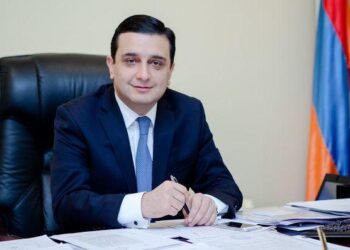 ԵՊԲՀ ռեկտորի պաշտոնում վերընտրվեց Արմեն Մուրադյանը