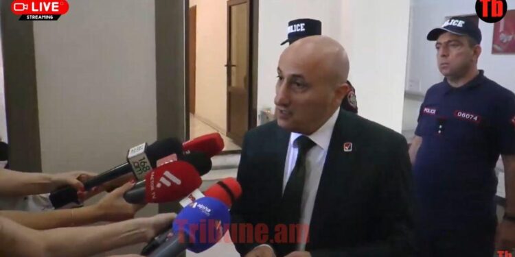 Ովքեր ինձ վիրավորում ու սպառնում են, ես նրանց շահերն եմ պաշտպանում. Հովակիմյան