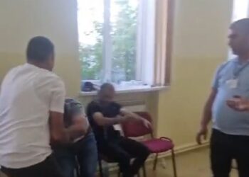 ՔՊ վստահված անձը հարձակվեց Ուժեղ Հայաստանի վստահված անձի վրա